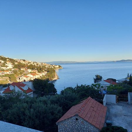 Apartmani Tatjana Okrug Gornji Exterior foto