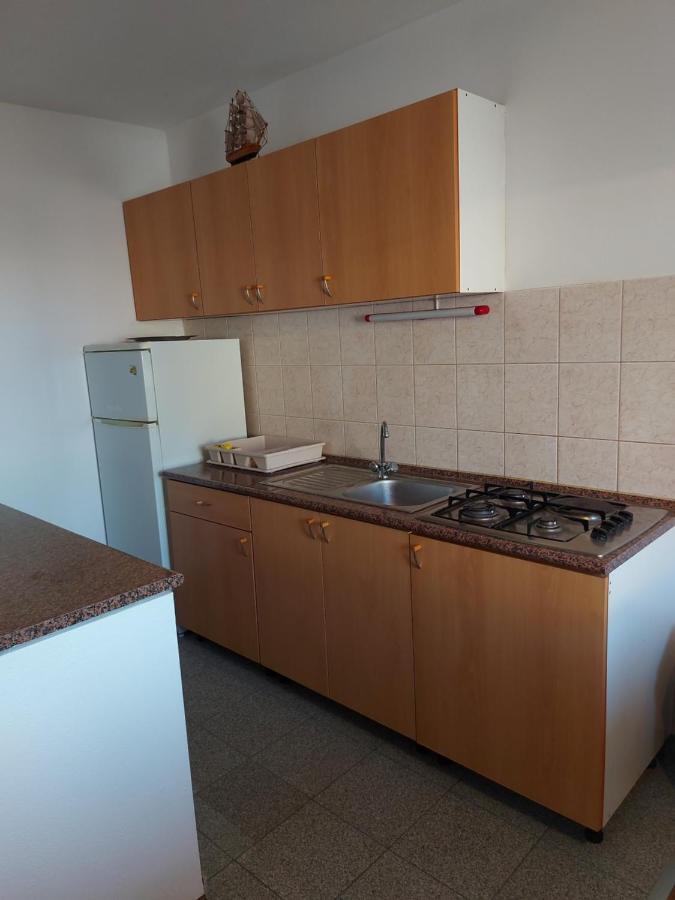 Apartmani Tatjana Okrug Gornji Exterior foto